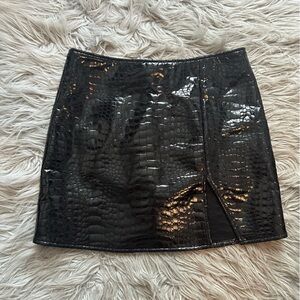 NWT Motel Black Snakeskin Mini Skirt